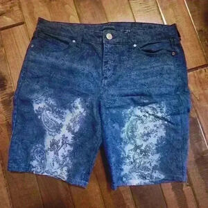 Bandolino lisbeth crop women's Bermuda shorts size 8